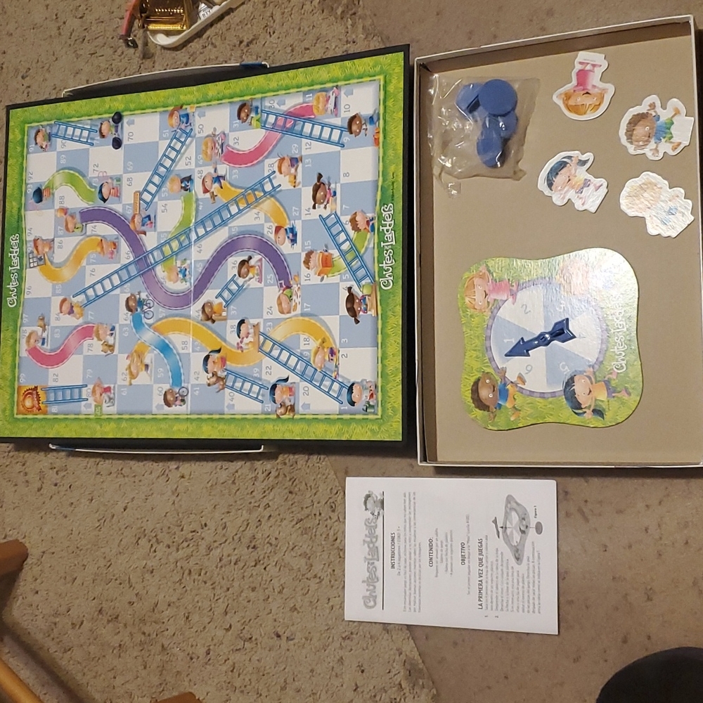 2015 Chutes and Ladders Board Game Preschool